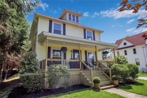 8680 Coleman Rd, Somerset, NY 14012