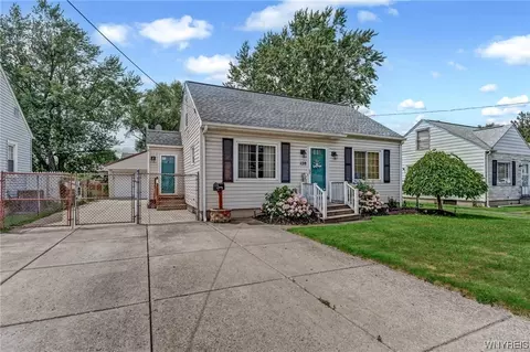 128 Ledyard Ave, Depew, NY 14043