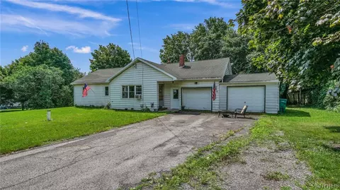 6526 Oatka Rd, Perry, NY 14530
