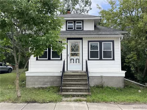 631 French Rd, Cheektowaga, NY 14227