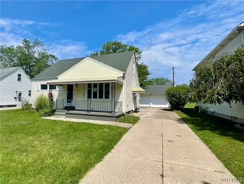 16 Miami Pkwy, Cheektowaga, NY 14225