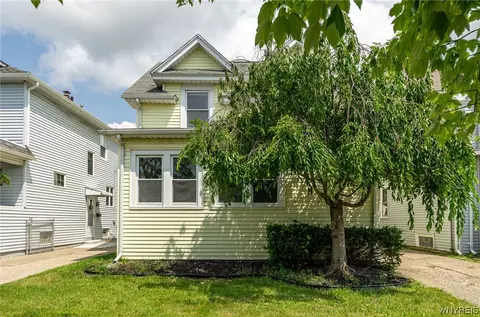 251 Hamilton Blvd, Kenmore, NY 14217