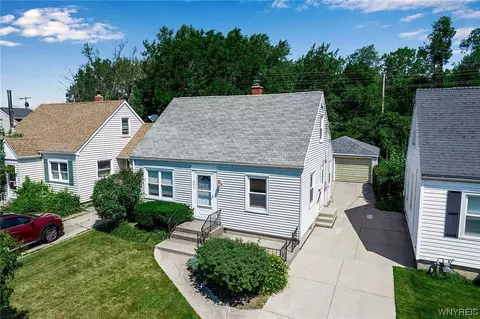 592 Taunton Pl, Buffalo, NY 14216