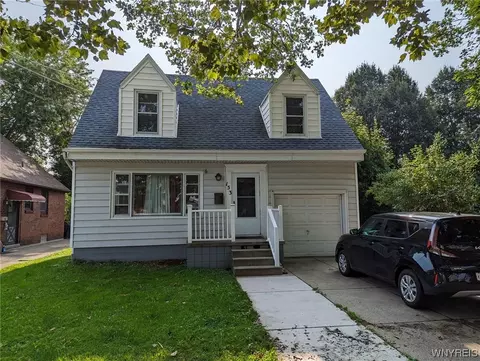 153 63rd St, Niagara Falls, NY 14304