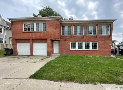40 Lake Ave, Buffalo, NY 14219