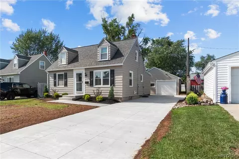 104 Farmingdale Rd, Cheektowaga, NY 14225