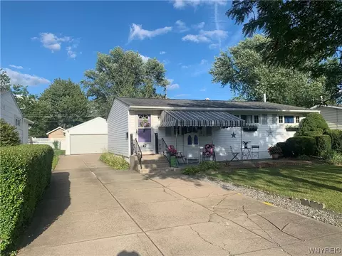 47 Susan Dr, Depew, NY 14043