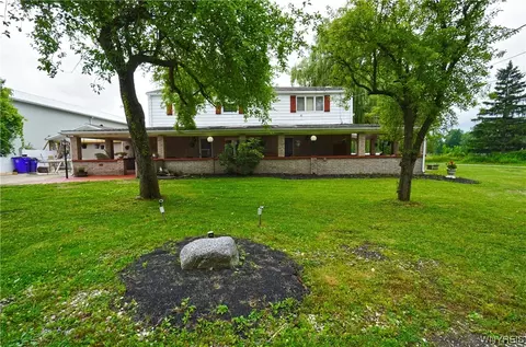 362 Lein Rd, West Seneca, NY 14224