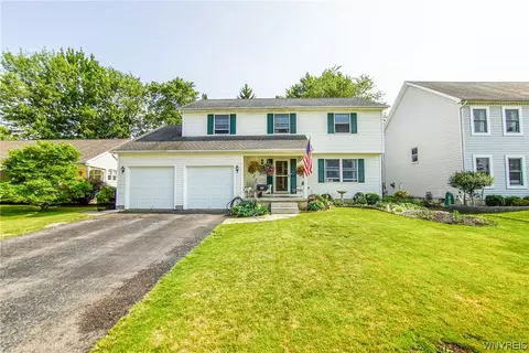 11 Catherine St, Amherst, NY 14221