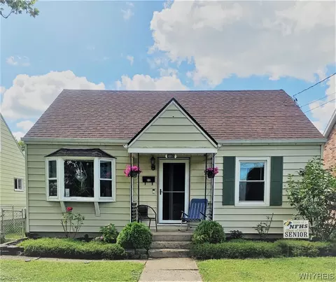 3063 Livingston Ave, Niagara Falls, NY 14303