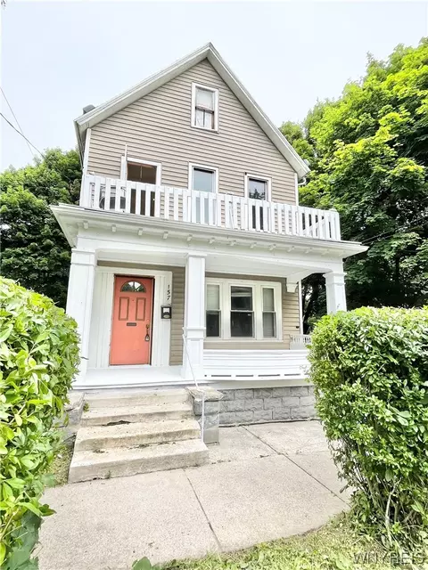 157 Locust St, Buffalo, NY 14204