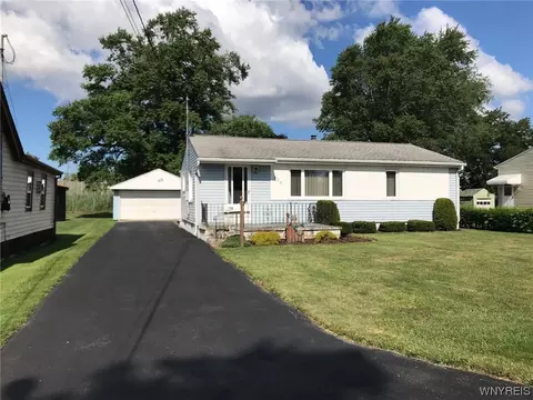 208 Emporium Ave, West Seneca, NY 14224