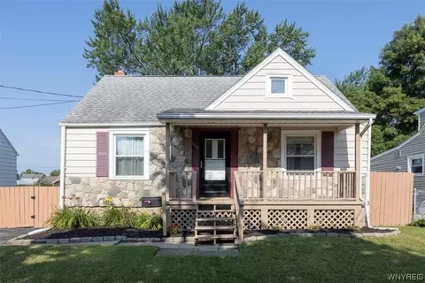 122 Bright St, Cheektowaga, NY 14206