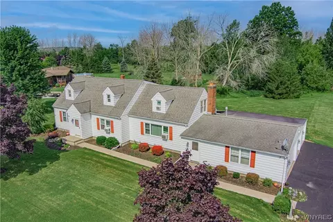 3773 Youngstown Rd, Wilson, NY 14172