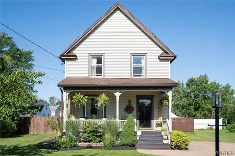 4028 Allen Ave, Buffalo, NY 14219