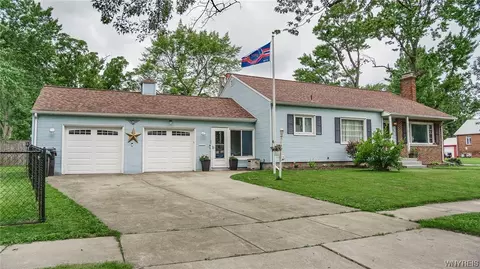 86 Wheeler St, Tonawanda, NY 14150