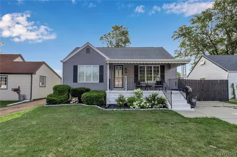 39 Knox Ave, West Seneca, NY 14224