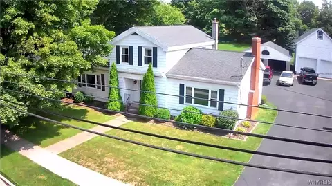 24 S Main St, Elba, NY 14058