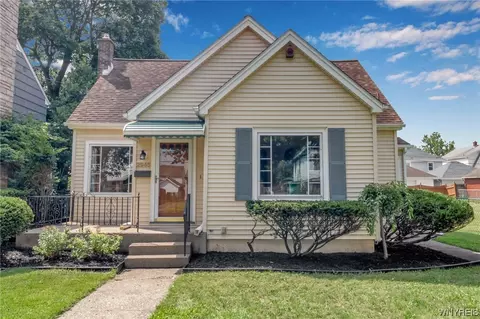 2945 Michigan Ave, Niagara Falls, NY 14305