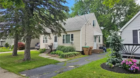 41 Colton St, Cheektowaga, NY 14206