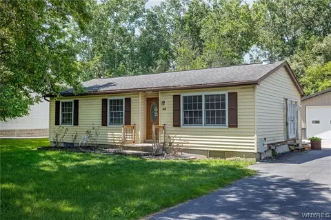66 River St, Batavia, NY 14020