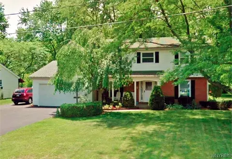 376 Howard Dr, Porter, NY 14174