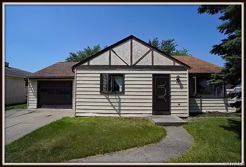 52 Martinique Dr, Cheektowaga, NY 14227