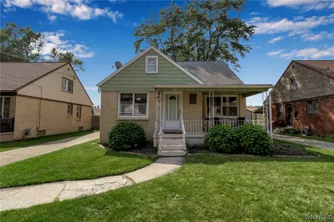 32 Flora Rd, Cheektowaga, NY 14225