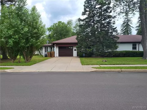 191 Burke Dr, Cheektowaga, NY 14215