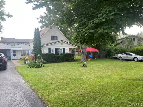 644 Willow St, Lockport, NY 14094