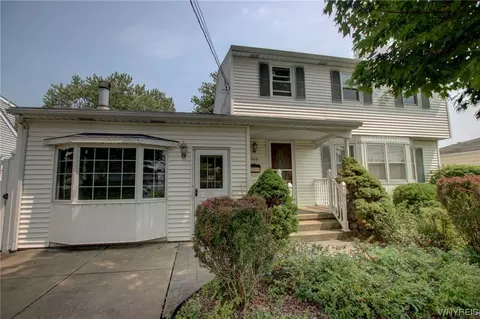 3715 Saxony Pl, Buffalo, NY 14219