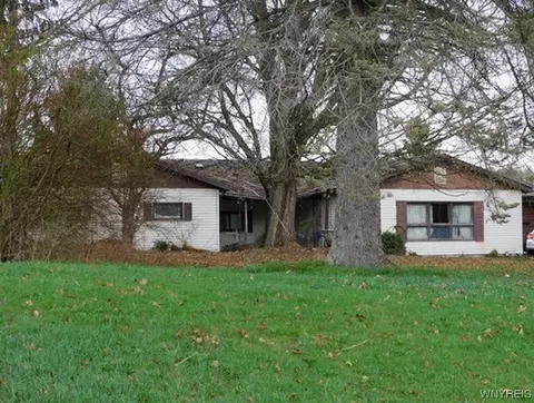 9807 Nys Route 16, Machias, NY 14101
