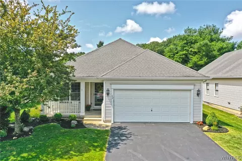 112 Rushford Hollow Dr, Cheektowaga, NY 14227