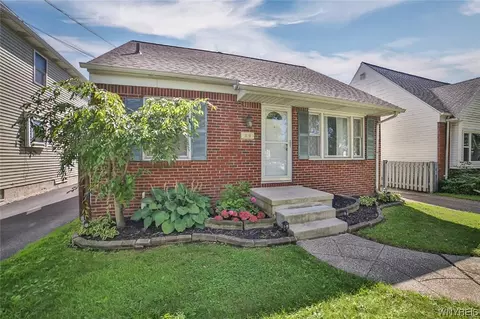 309 Springville Ave, Amherst, NY 14226