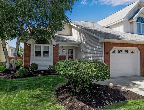 4214 Victorian Dr, Hamburg, NY 14075