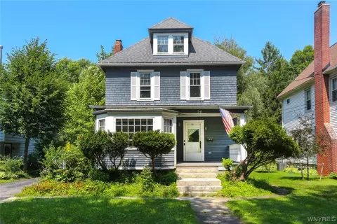 54 Central Ave, Hamburg, NY 14075