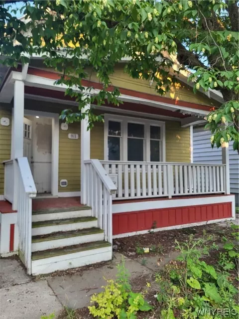81 Bryson St, Buffalo, NY 14212