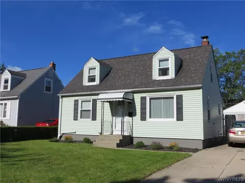 202 Melody Ln, Tonawanda, NY 14150