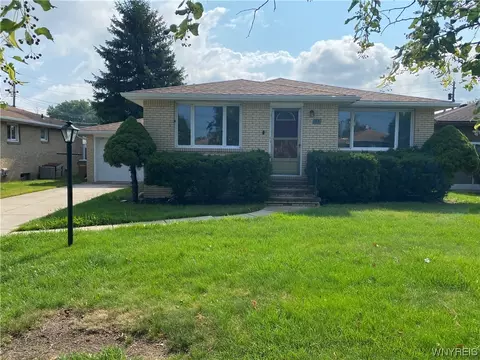 83 Ceil Dr, Cheektowaga, NY 14227