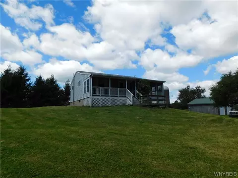 7197 Mount Monroe Rd, New Hudson, NY 14727
