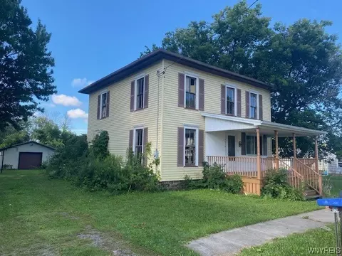 12610 Presbyterian Rd, Ridgeway, NY 14479