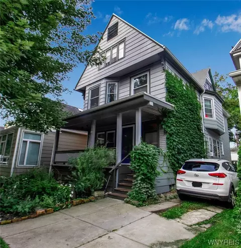 126 Ashland Ave, Buffalo, NY 14222