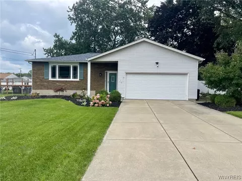 7612 Greenview Rd, Niagara, NY 14304