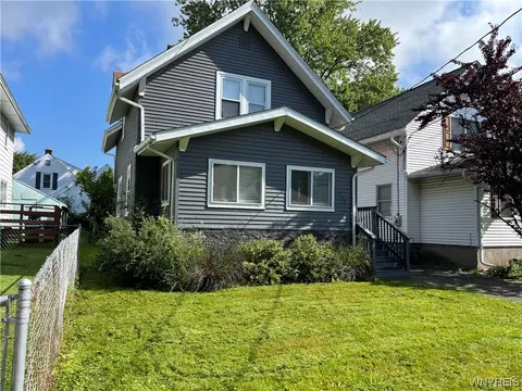 707 Walnut St, Lockport, NY 14094