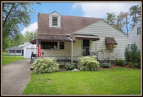 1434 Weaver Pkwy, North Tonawanda, NY 14120