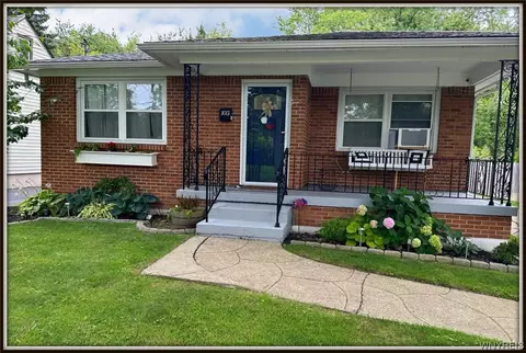 105 Martin Ave, Blasdell, NY 14219