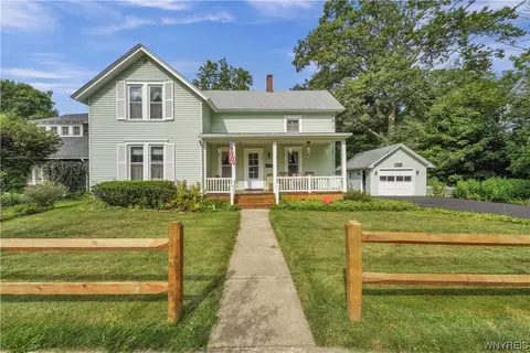 265 S Grove St, Aurora, NY 14052