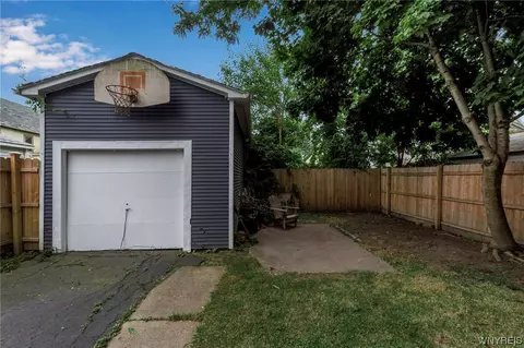 51 Royal Ave, Buffalo, NY 14207 photo 9