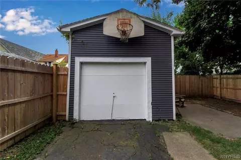 51 Royal Ave, Buffalo, NY 14207 photo 8