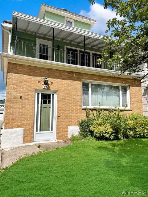 88 Hartwell Rd, Buffalo, NY 14216